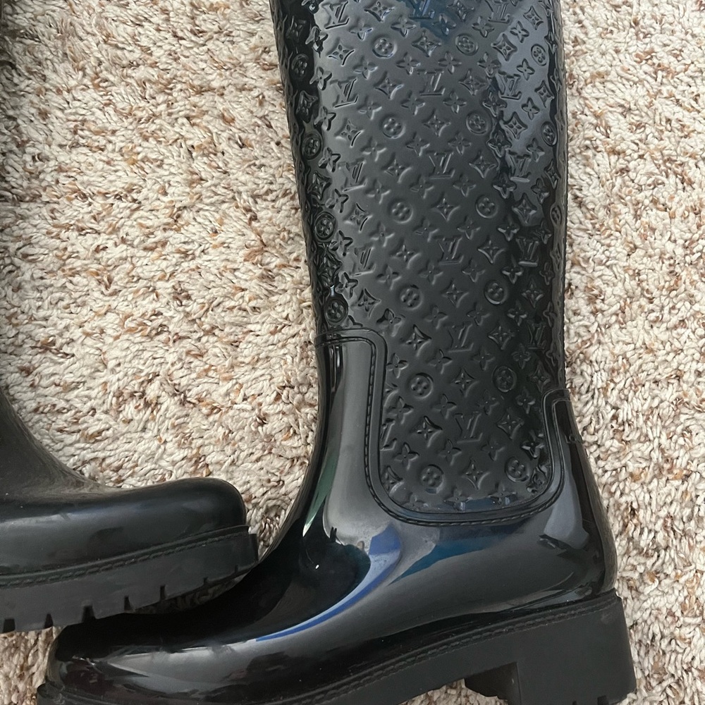 Louis Vuitton Black boots - Picture 6 of 9